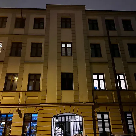 Apartmán Typu Przy Nawrot 50 *